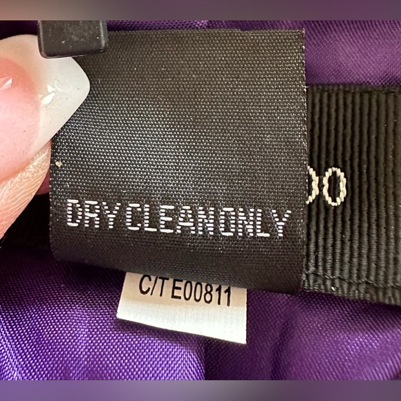 Gorgeous Purple 2 button FOCUS Blazer/Jacket - Picture 5 of 5